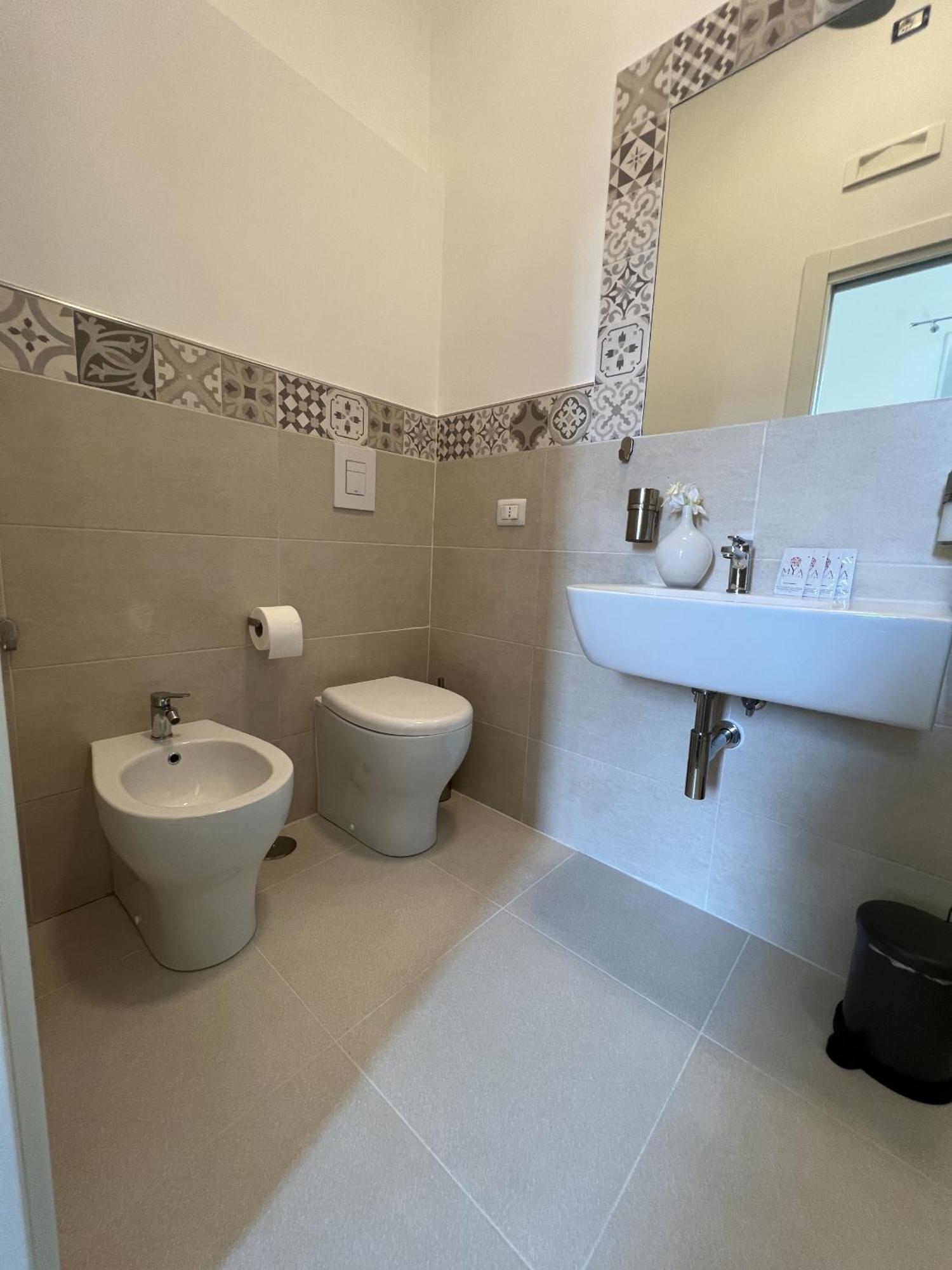 Bonadies64 B&B Salerno Habitación foto